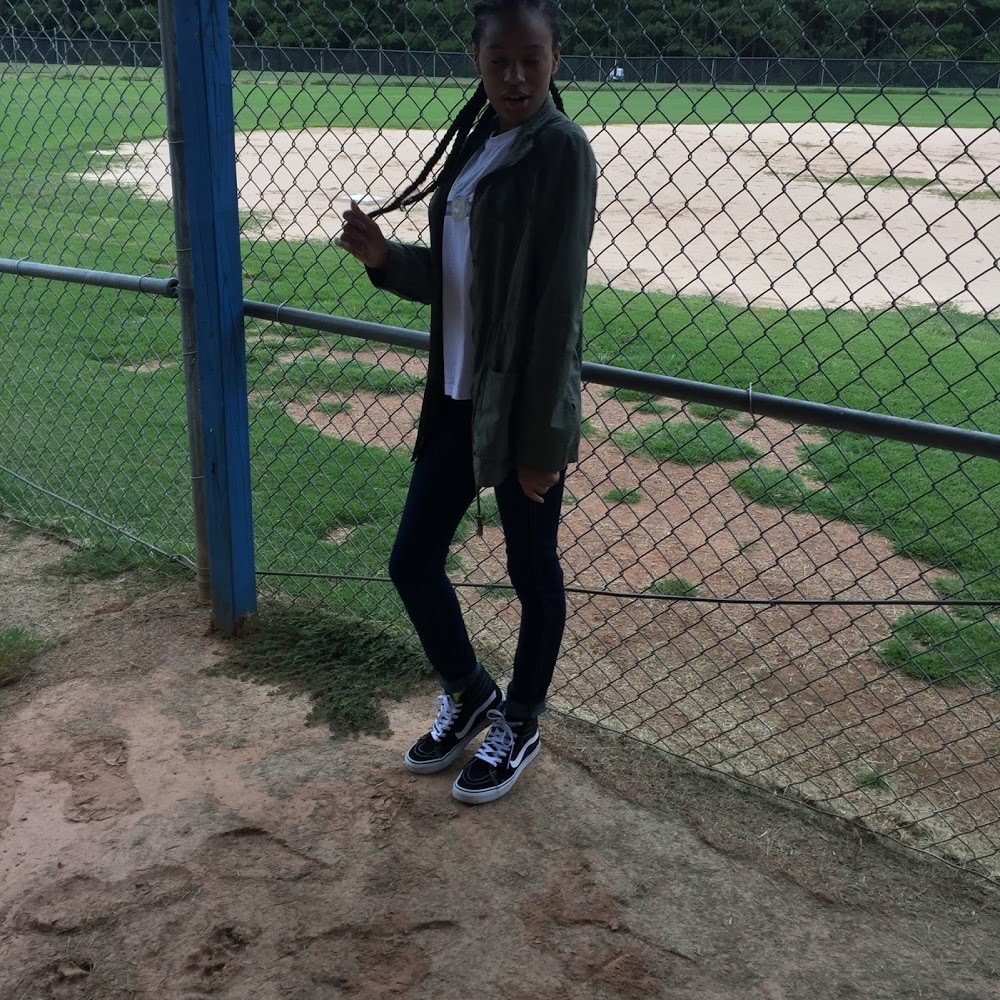 Meet your Posher, Jacqueline